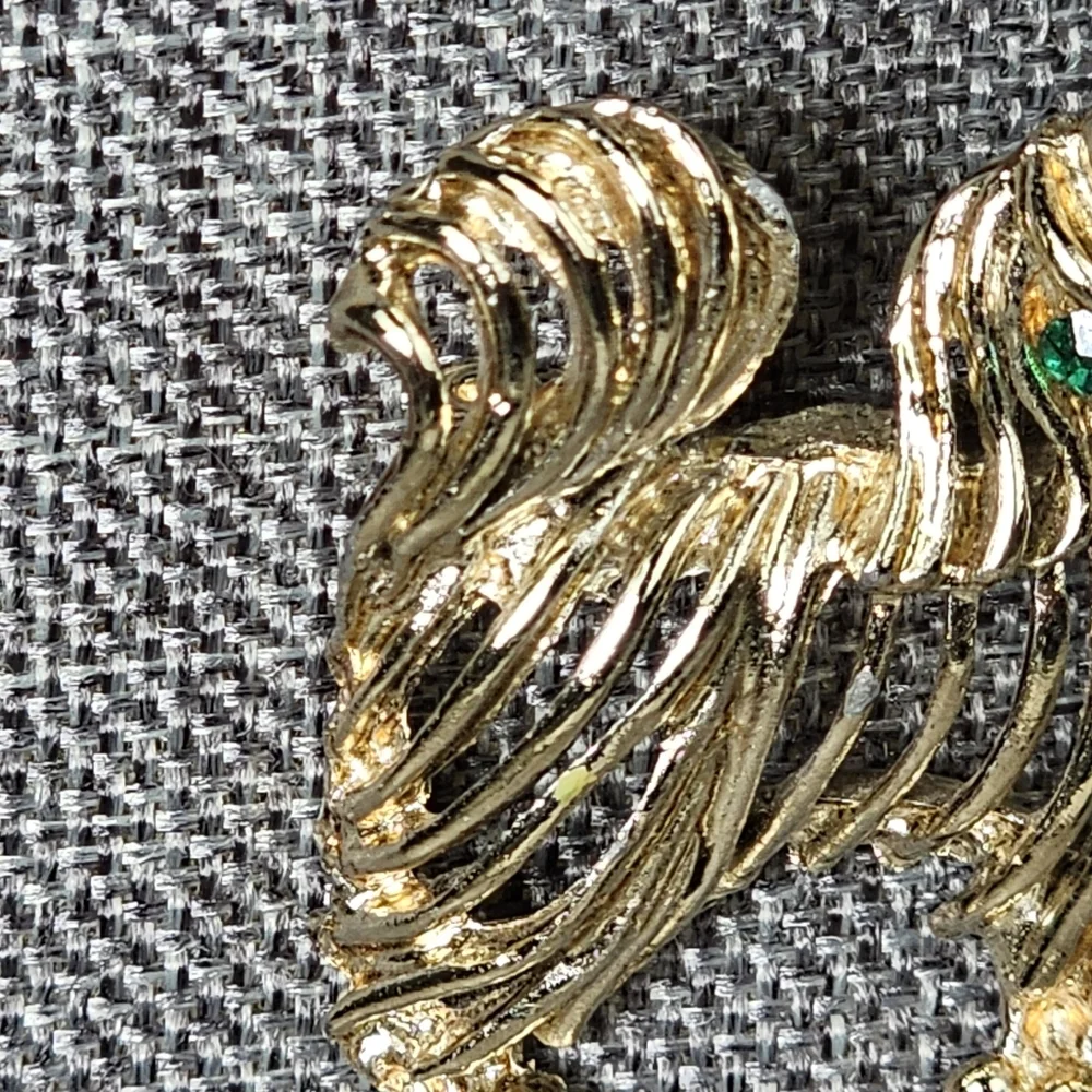 Dog Brooch - Picture 5 of 14